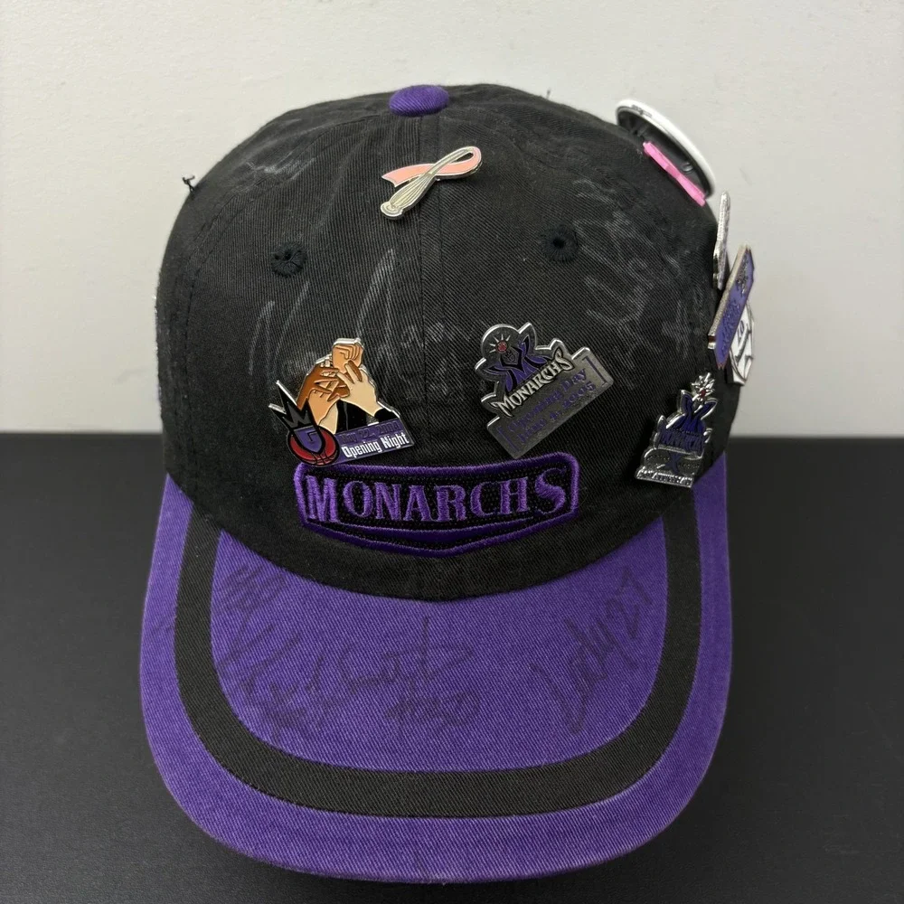Vintage 90s Sacramento Monarchs WNBA Autographed Hat Pins Signed Strapback Cap